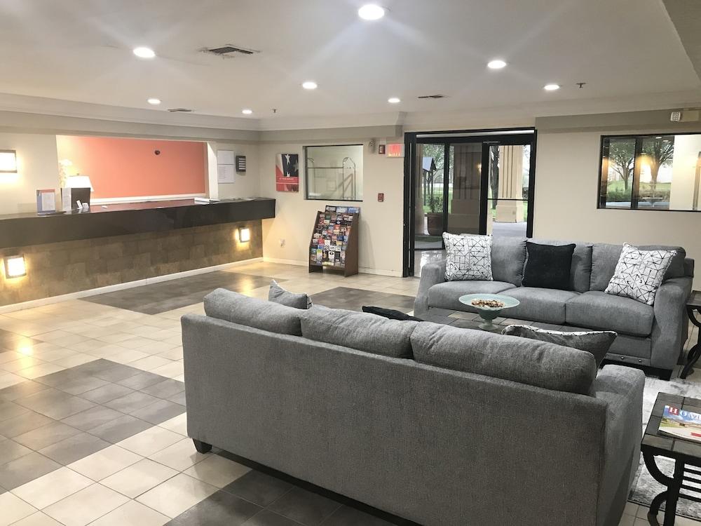 Super 8 By Wyndham Temple I-35 Hotel Екстериор снимка