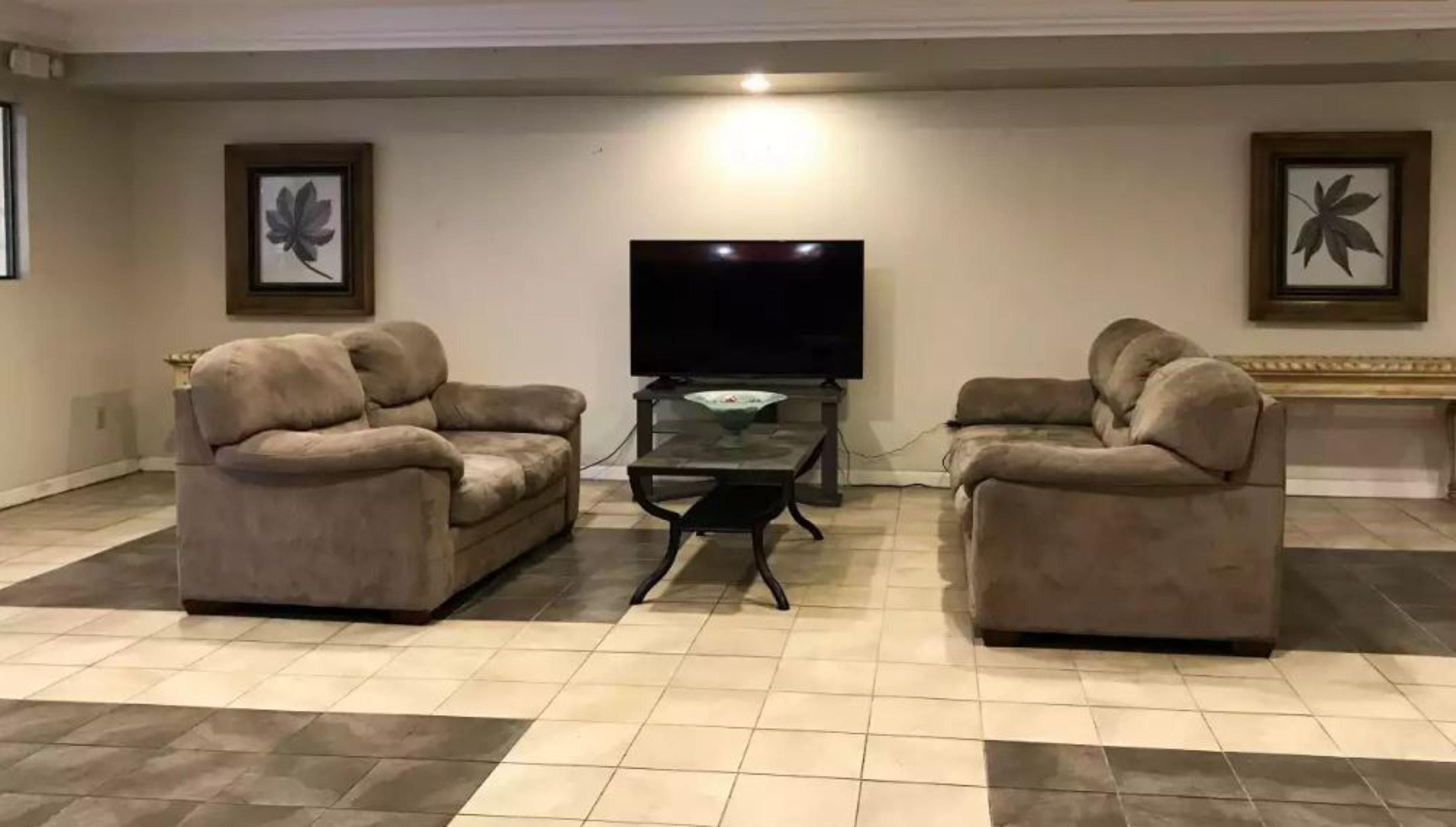 Super 8 By Wyndham Temple I-35 Hotel Екстериор снимка